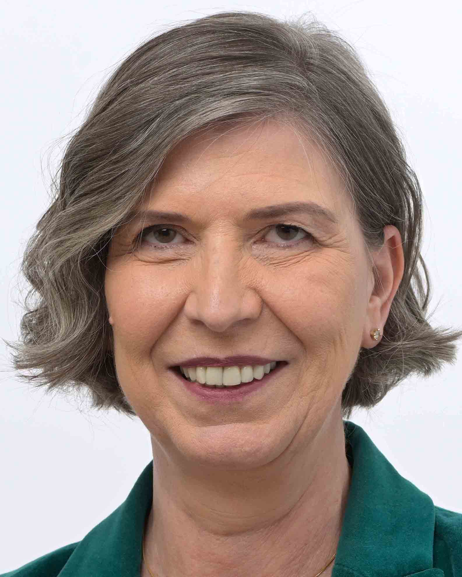 Anja HAZEKAMP
